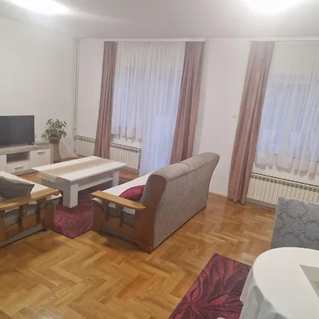 شقة Iva توميسلاف غراد